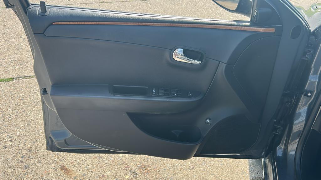 used 2009 Chevrolet Malibu car, priced at $7,995