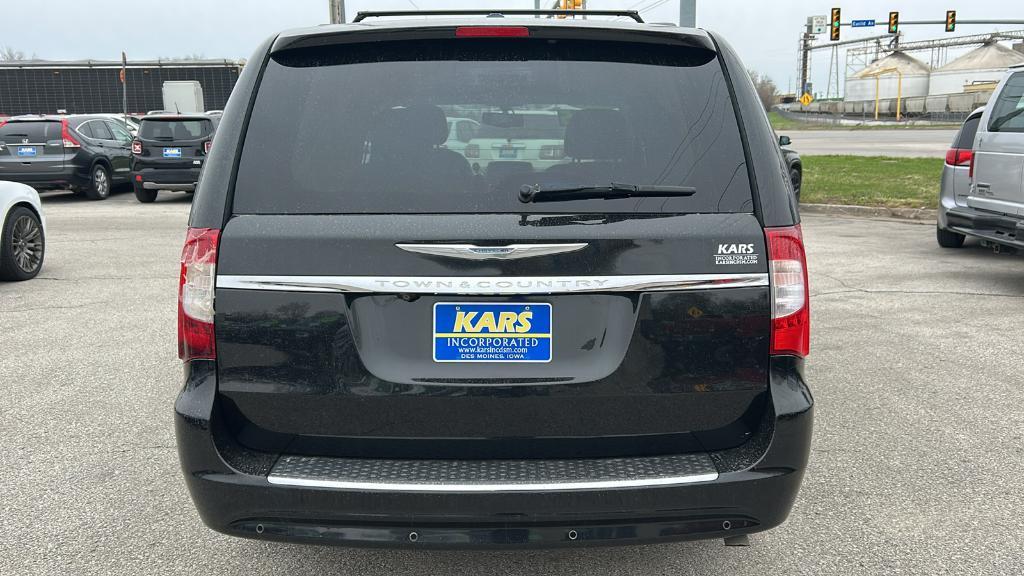 used 2015 Chrysler Town & Country car, priced at $9,995