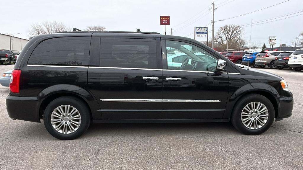 used 2015 Chrysler Town & Country car, priced at $9,995