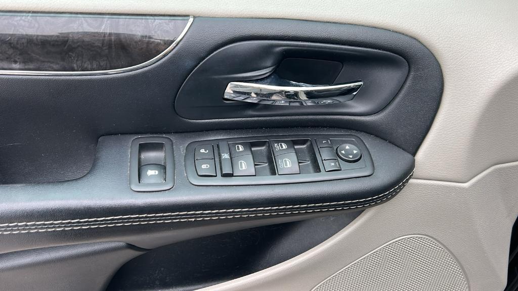 used 2015 Chrysler Town & Country car, priced at $9,995