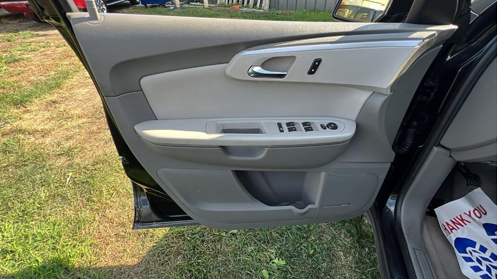 used 2012 Chevrolet Traverse car, priced at $7,995