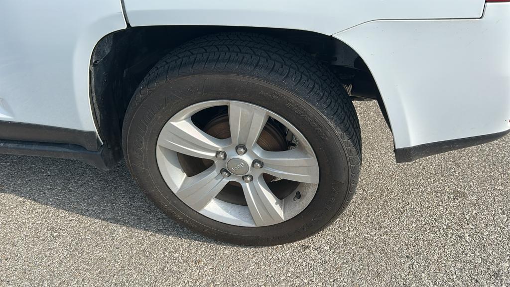 used 2016 Jeep Compass car, priced at $9,995