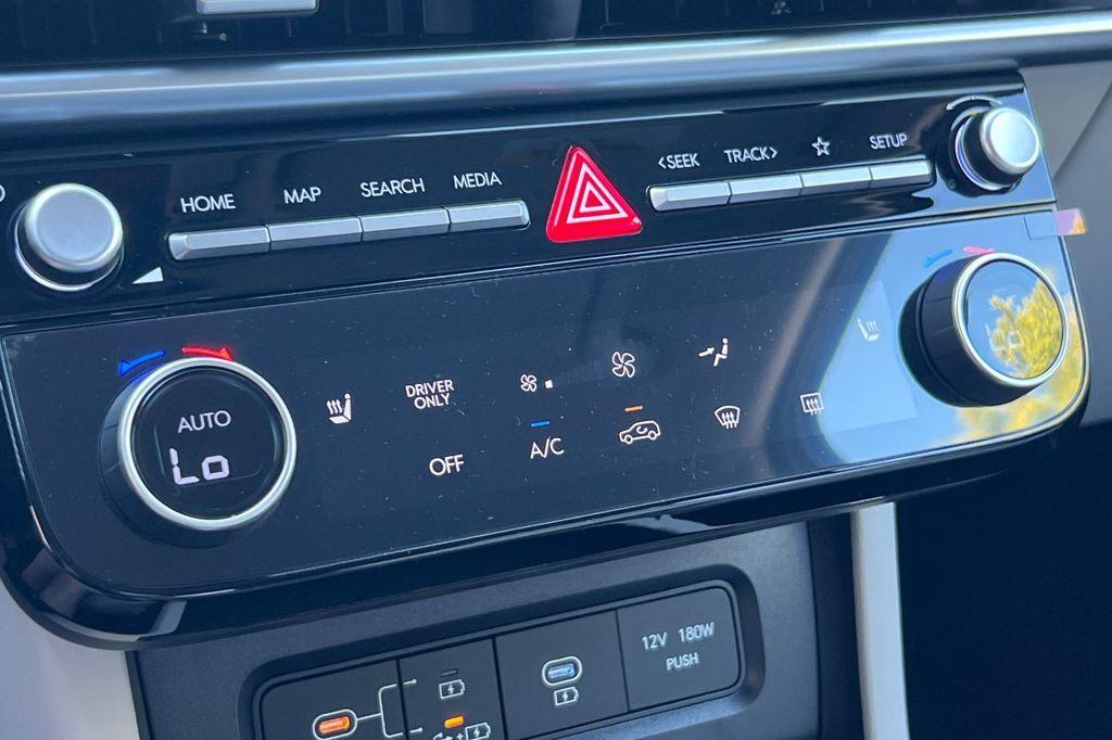 new 2025 Hyundai TUCSON Hybrid car, priced at $33,296