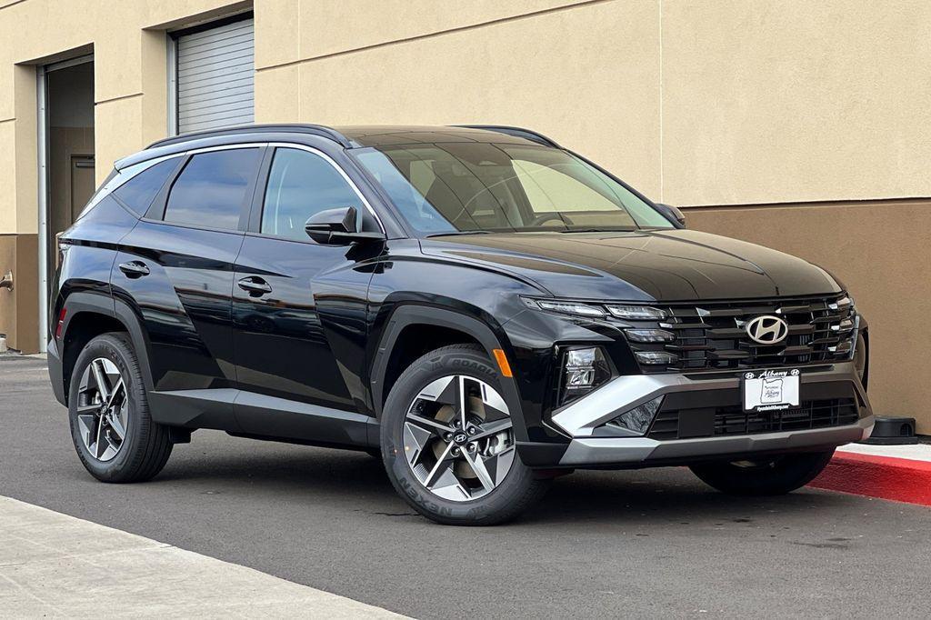 new 2025 Hyundai TUCSON Hybrid car, priced at $34,384