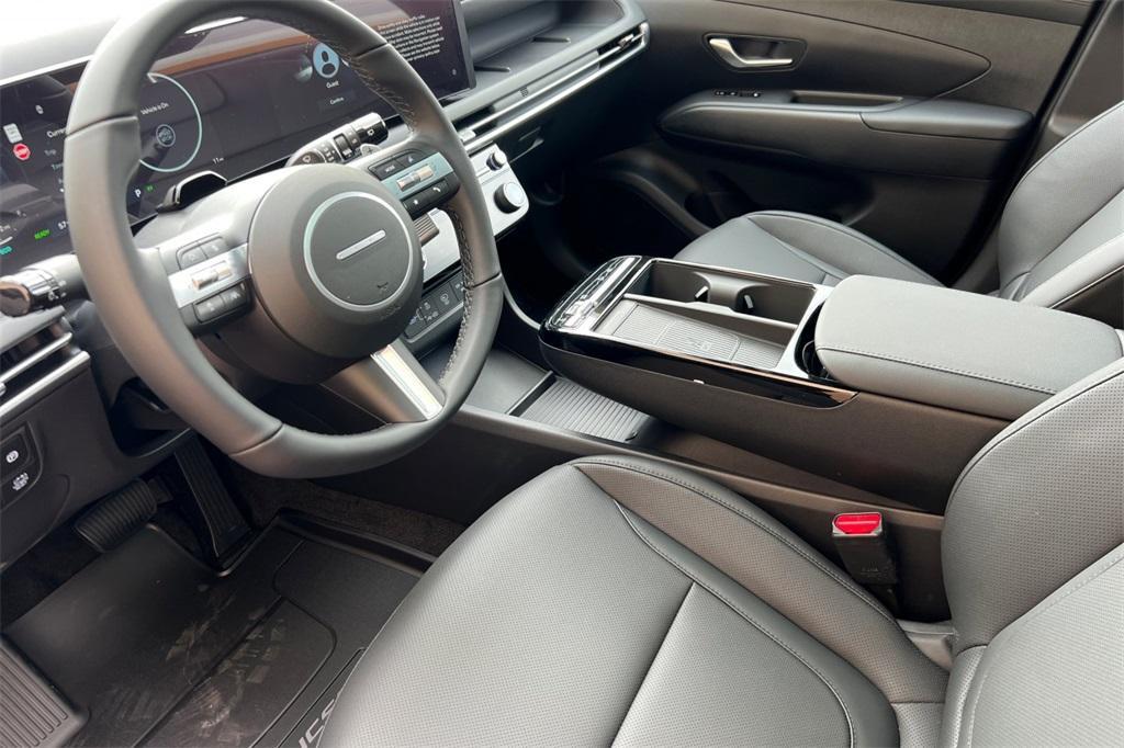 new 2025 Hyundai TUCSON Hybrid car, priced at $34,384