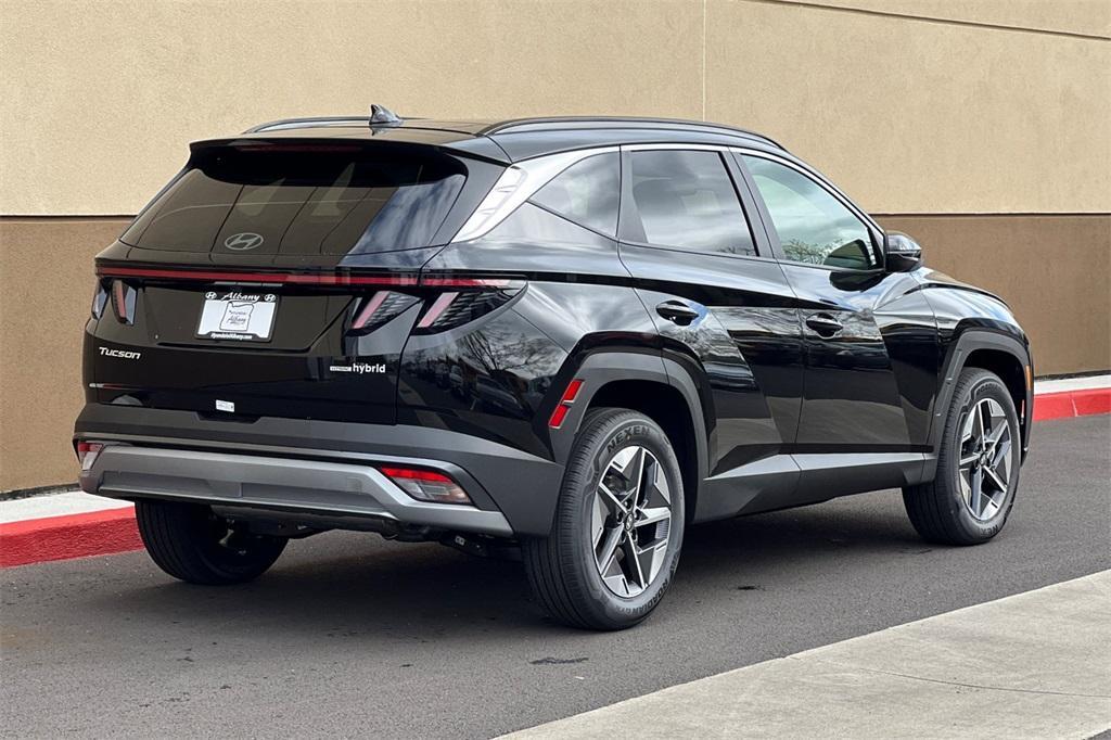 new 2025 Hyundai TUCSON Hybrid car, priced at $34,384