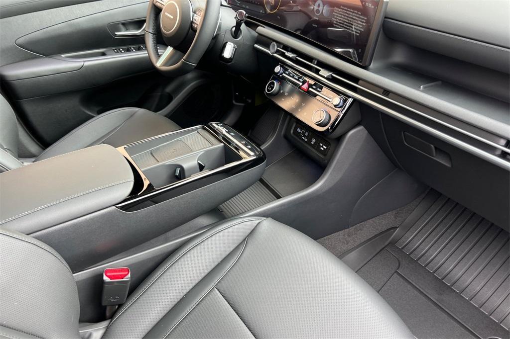 new 2025 Hyundai TUCSON Hybrid car, priced at $34,384
