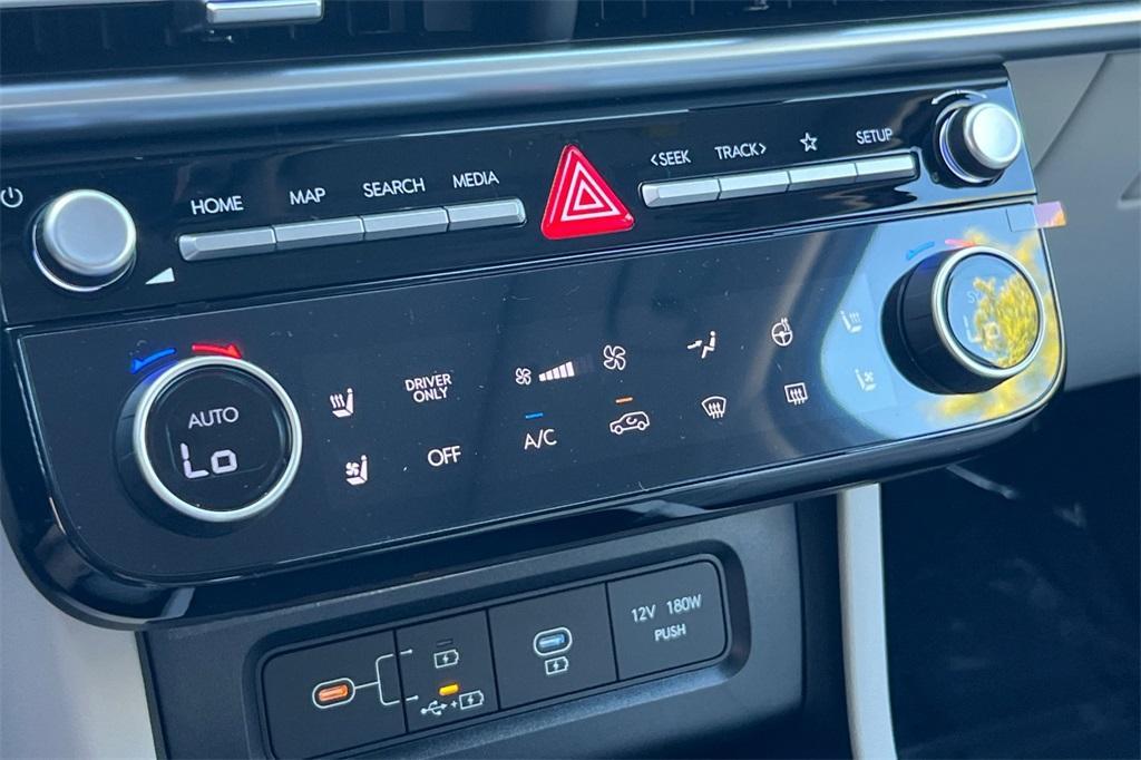 new 2025 Hyundai TUCSON Hybrid car, priced at $40,553