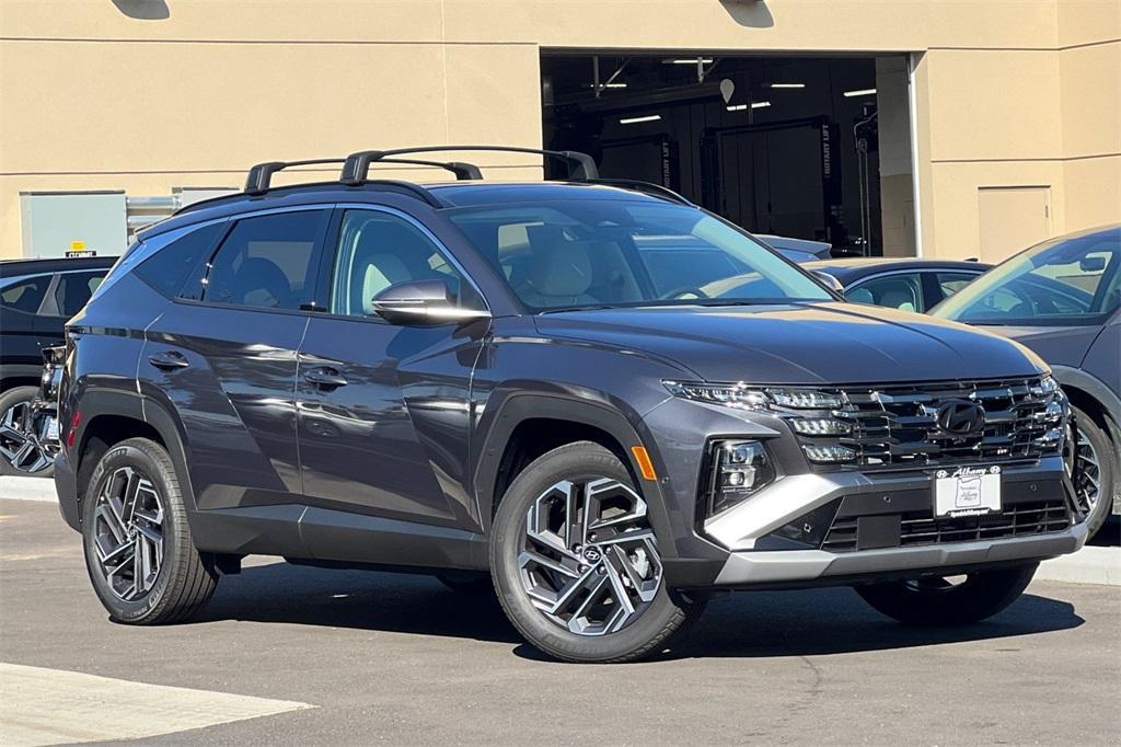 new 2025 Hyundai TUCSON Hybrid car, priced at $40,553