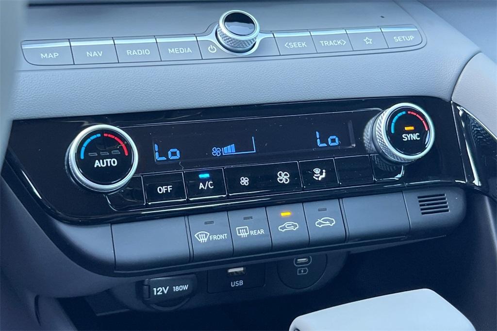 new 2025 Hyundai ELANTRA HEV car, priced at $25,735