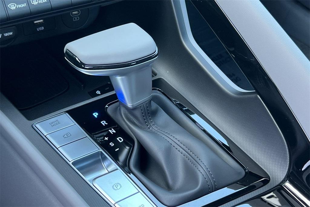 new 2025 Hyundai ELANTRA HEV car, priced at $25,735
