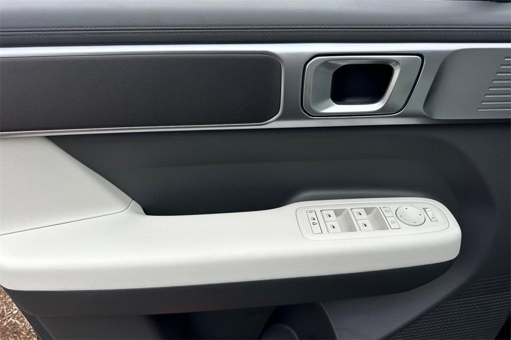 new 2026 Hyundai SANTA FE HEV car, priced at $39,552