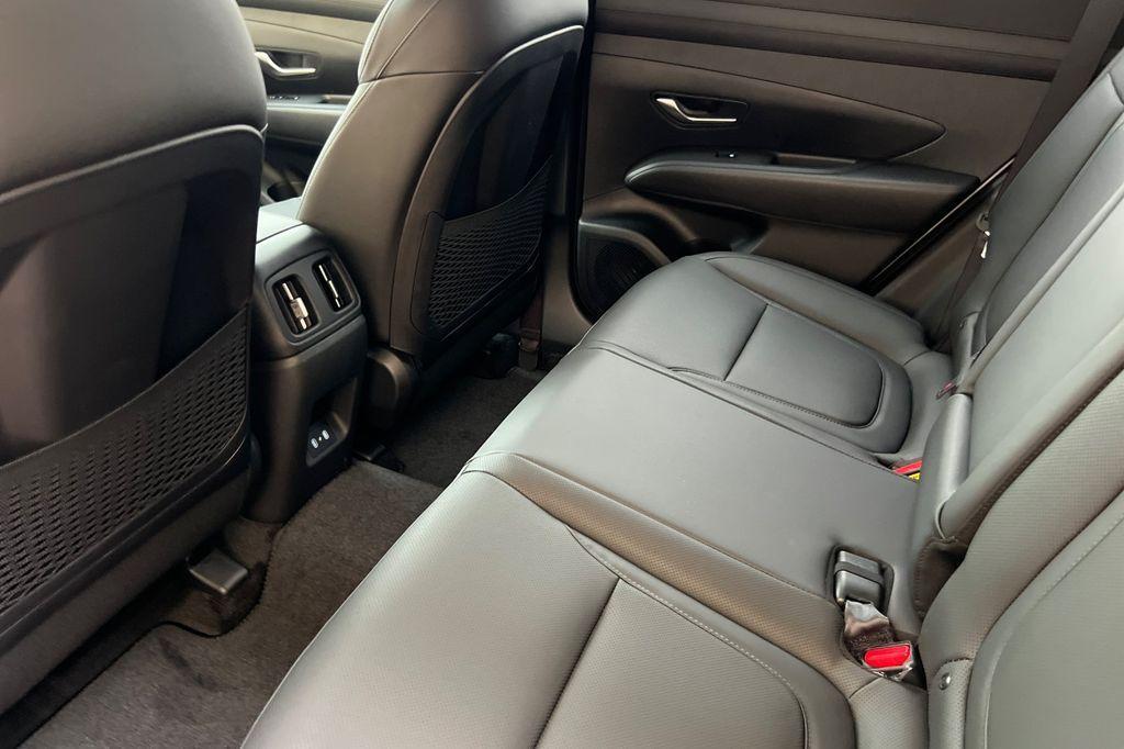 new 2026 Hyundai TUCSON Hybrid car, priced at $37,114