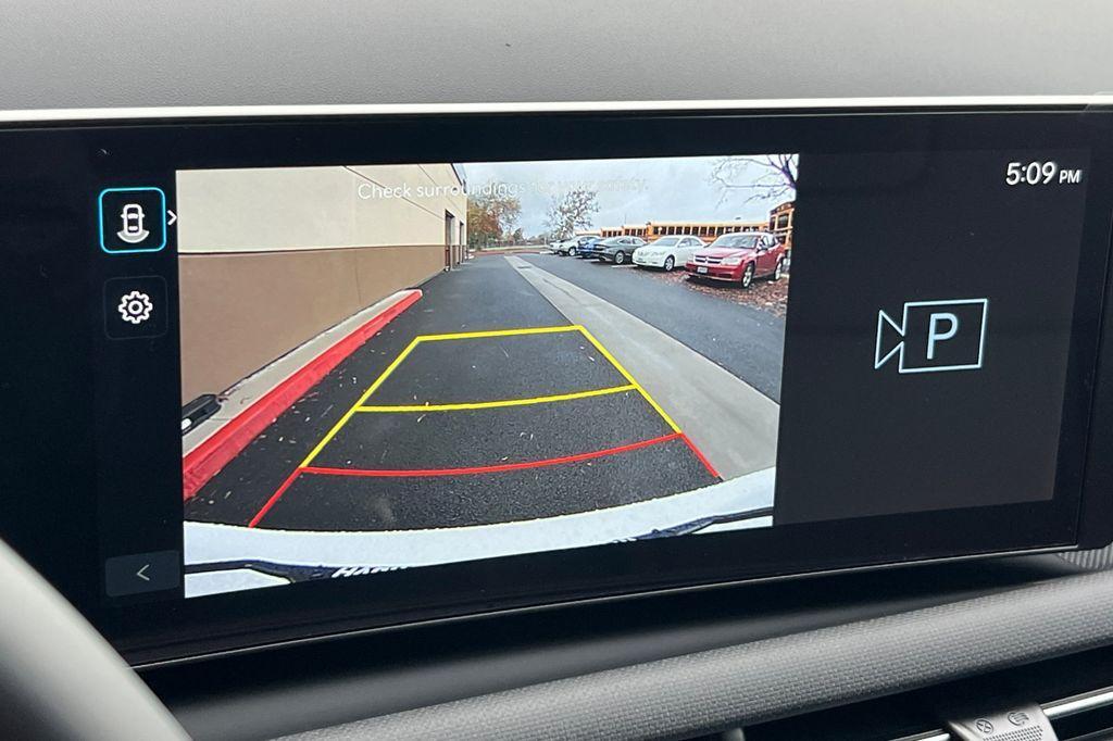 new 2026 Hyundai TUCSON Hybrid car, priced at $37,114