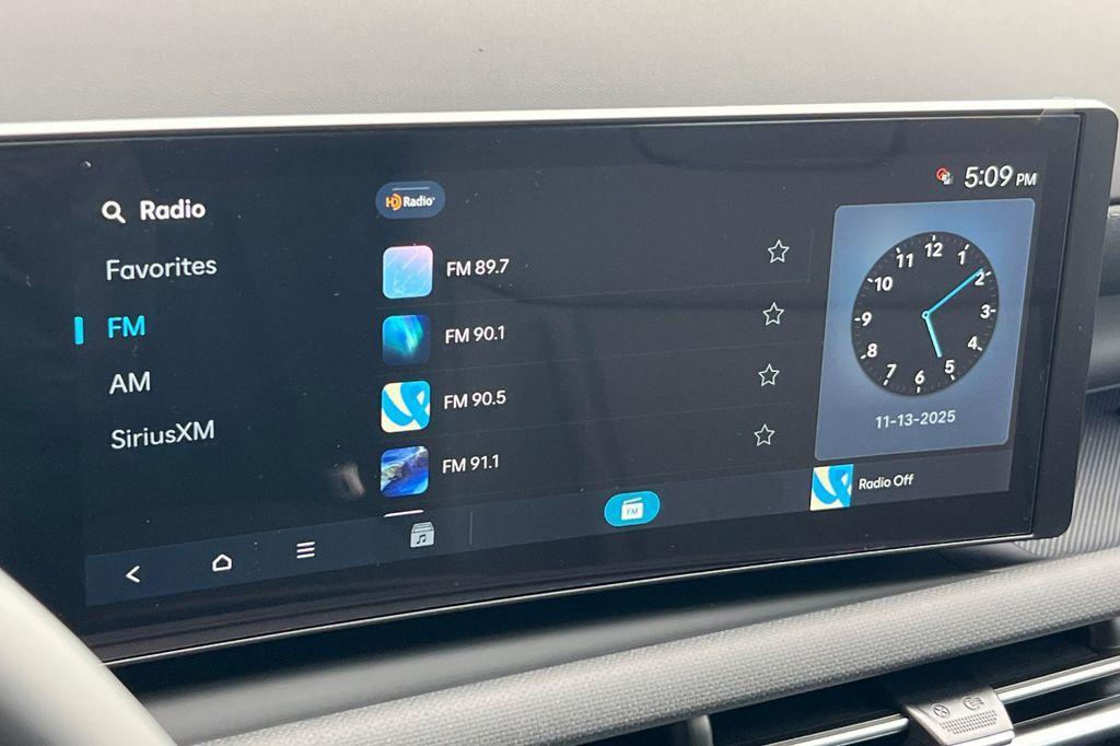 new 2026 Hyundai TUCSON Hybrid car, priced at $37,114