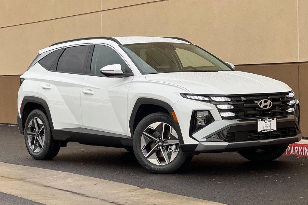 new 2026 Hyundai TUCSON Hybrid car, priced at $37,114