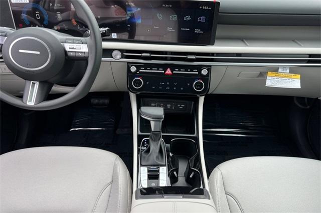 new 2025 Hyundai Tucson car, priced at $31,226