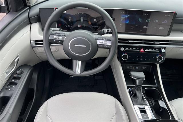 new 2025 Hyundai Tucson car, priced at $31,226
