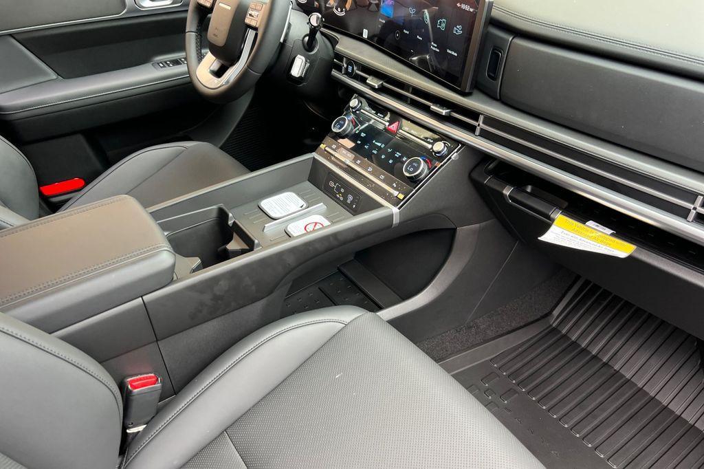 new 2026 Hyundai SANTA FE HEV car, priced at $42,462