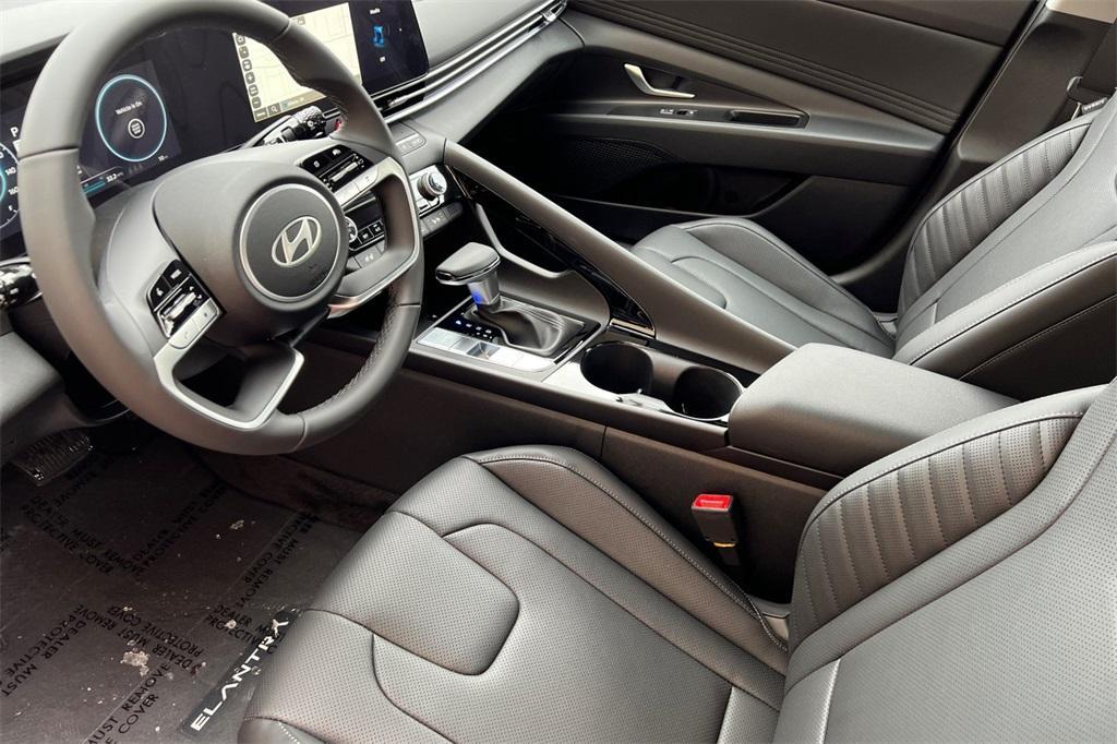 new 2025 Hyundai ELANTRA HEV car, priced at $27,806