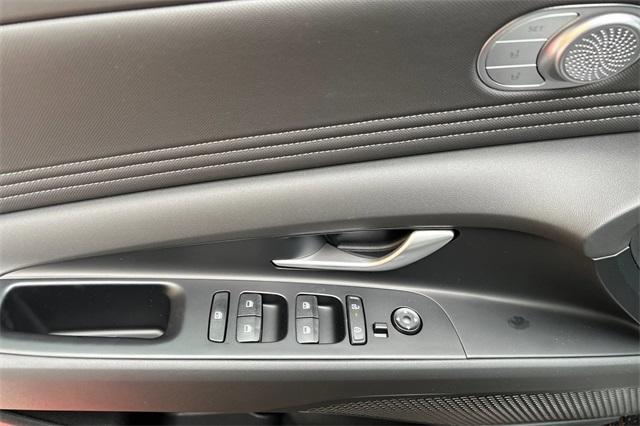 new 2025 Hyundai ELANTRA HEV car, priced at $27,806