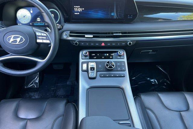 used 2024 Hyundai Palisade car, priced at $42,995