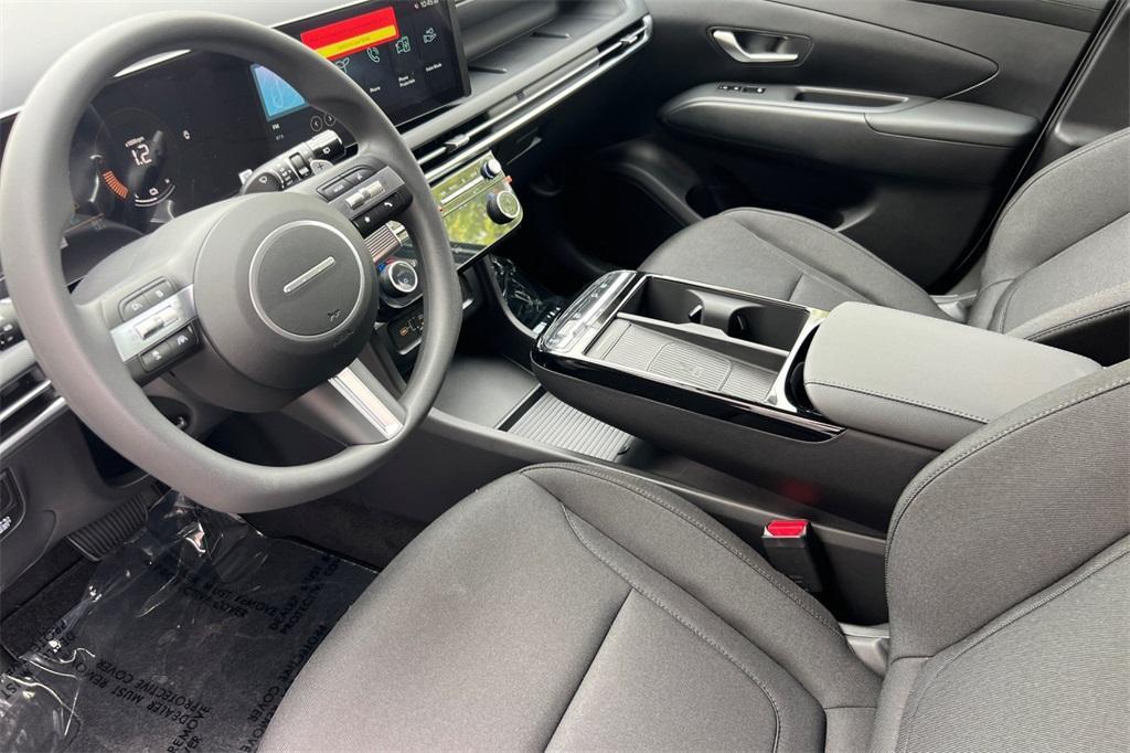 new 2025 Hyundai TUCSON Hybrid car, priced at $33,296