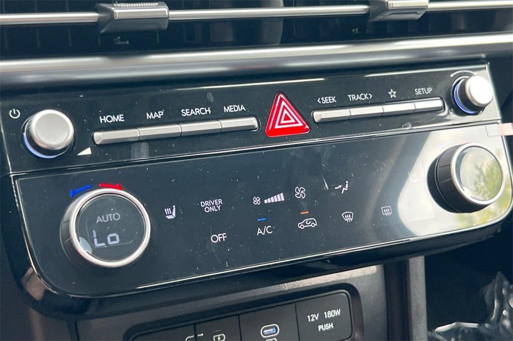 new 2025 Hyundai TUCSON Hybrid car, priced at $33,296