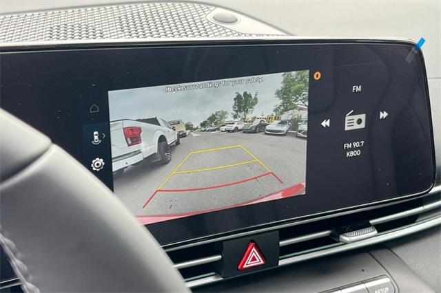 new 2025 Hyundai Elantra car, priced at $25,117