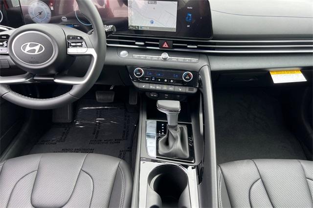 new 2025 Hyundai Elantra car, priced at $25,117