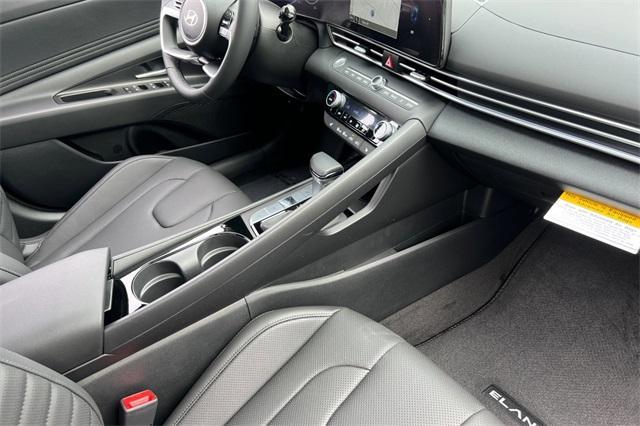 new 2025 Hyundai Elantra car, priced at $25,117