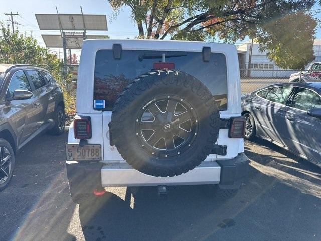 used 2014 Jeep Wrangler Unlimited car, priced at $18,500