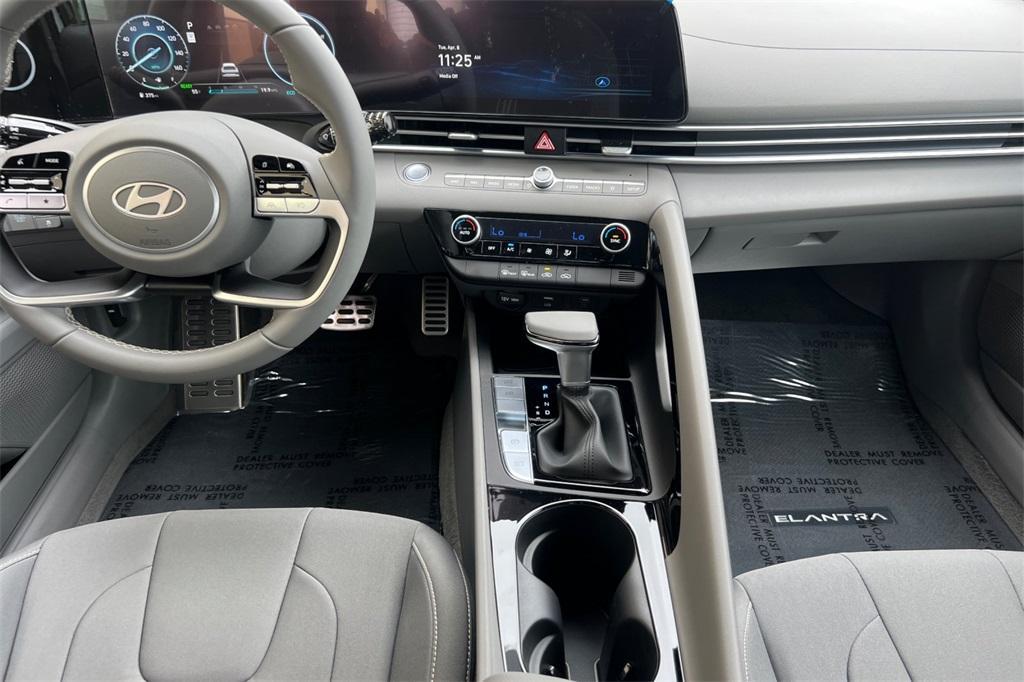new 2025 Hyundai ELANTRA HEV car, priced at $25,914