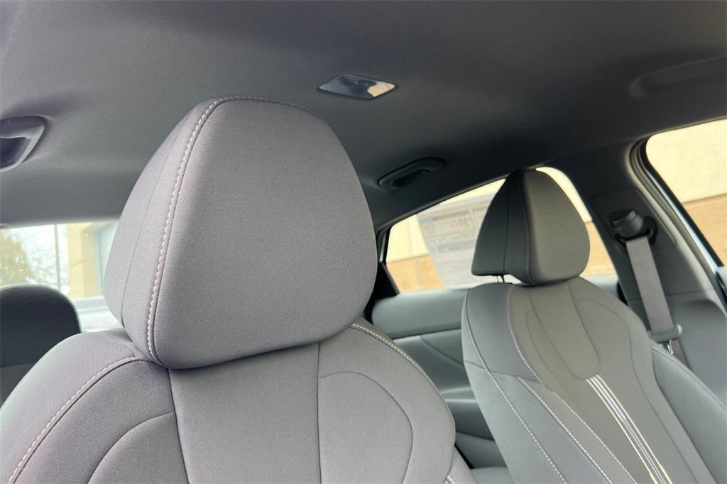 new 2025 Hyundai ELANTRA HEV car, priced at $25,914