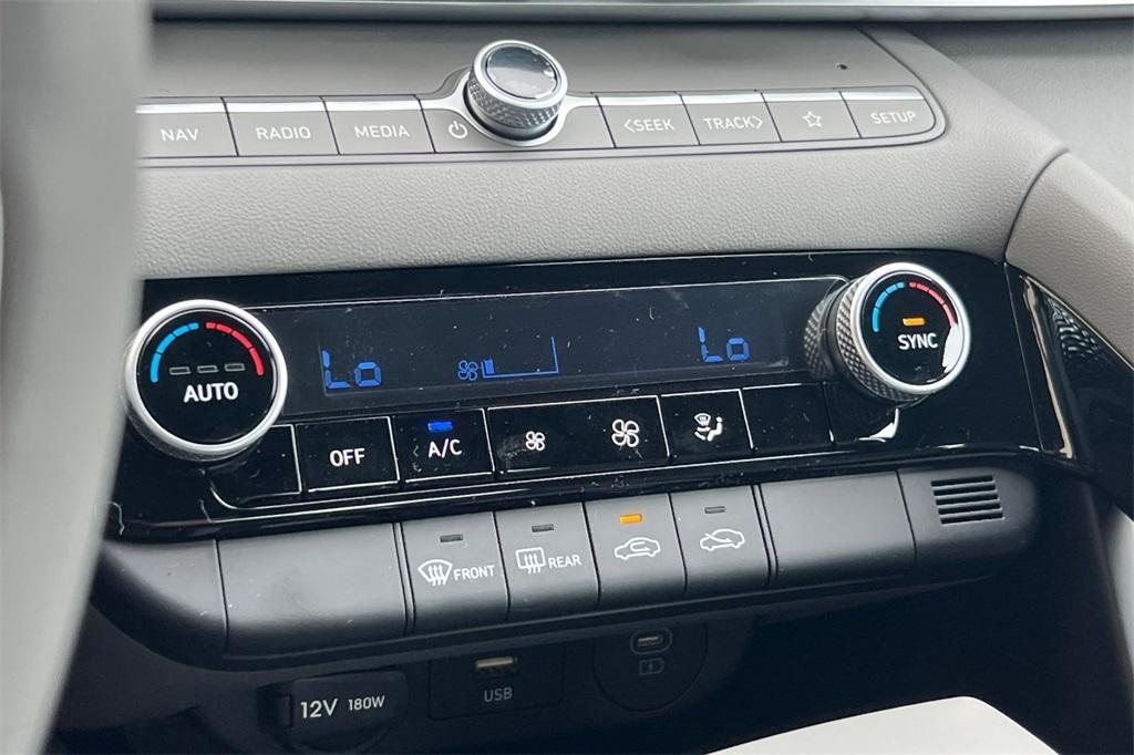 new 2025 Hyundai ELANTRA HEV car, priced at $25,914