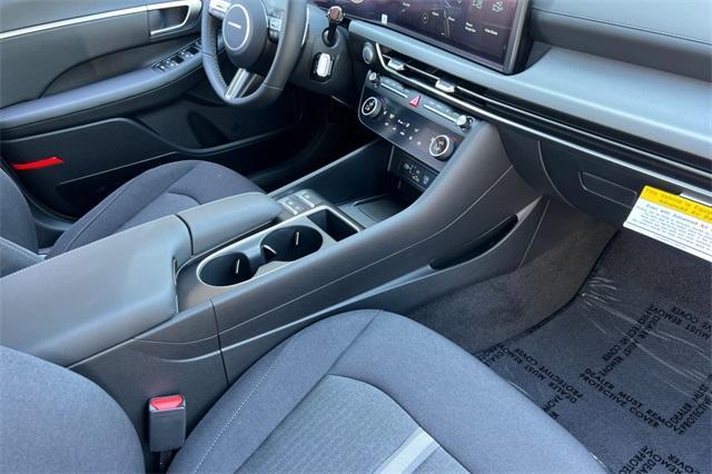 new 2025 Hyundai Sonata Hybrid car, priced at $29,303