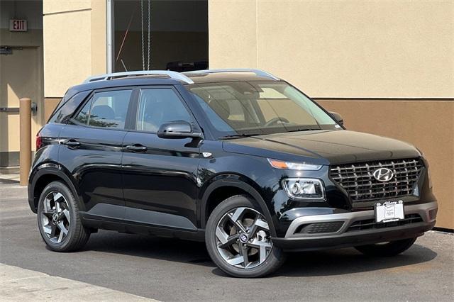 new 2025 Hyundai Venue car, priced at $22,273