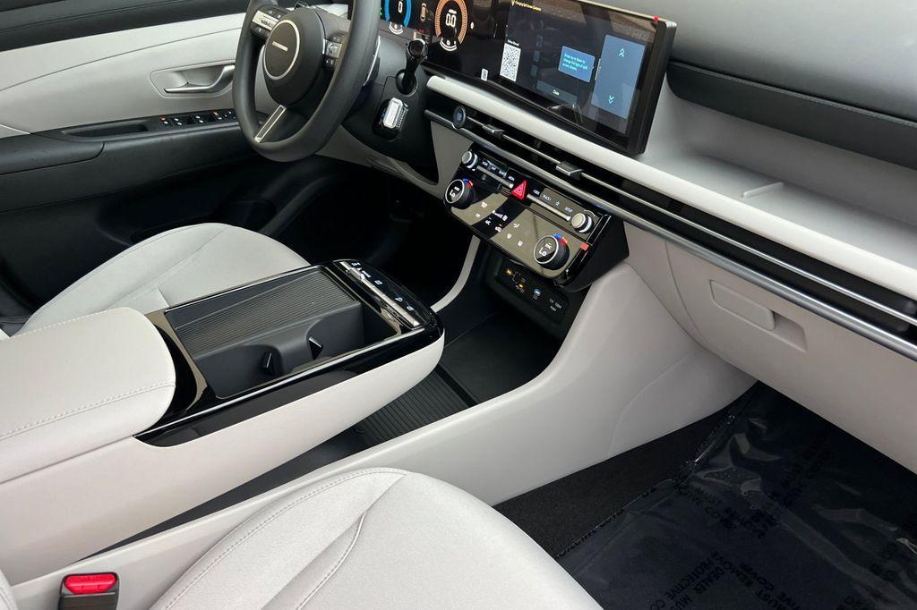 new 2026 Hyundai TUCSON Hybrid car, priced at $34,541