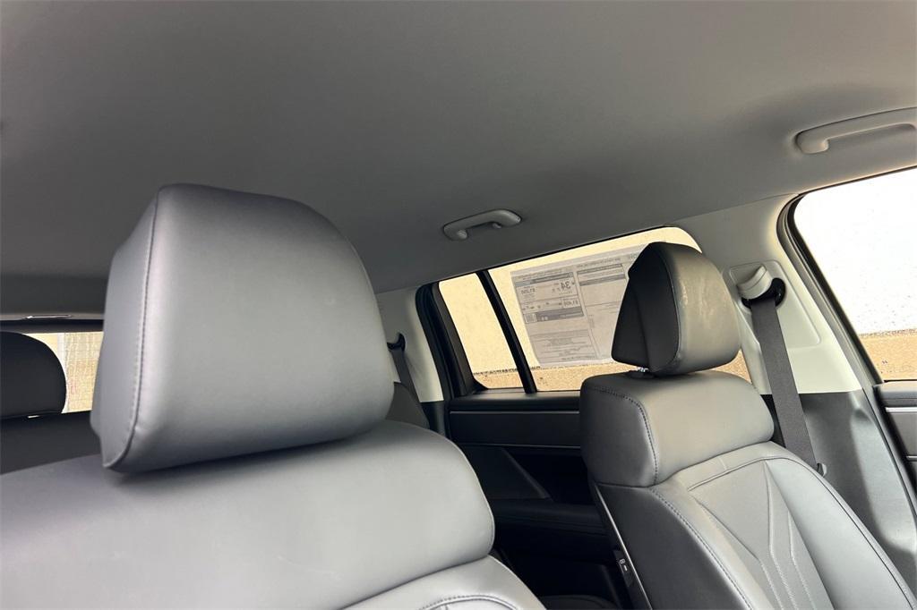 new 2026 Hyundai SANTA FE HEV car, priced at $41,876