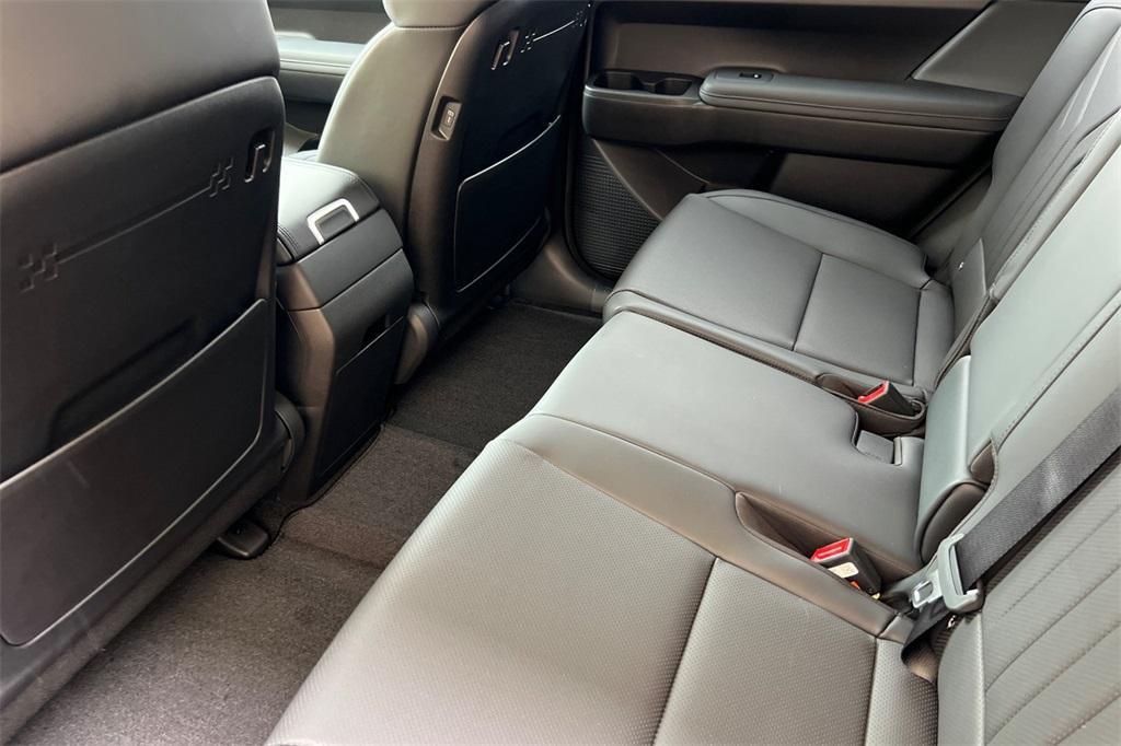 new 2026 Hyundai SANTA FE HEV car, priced at $41,876