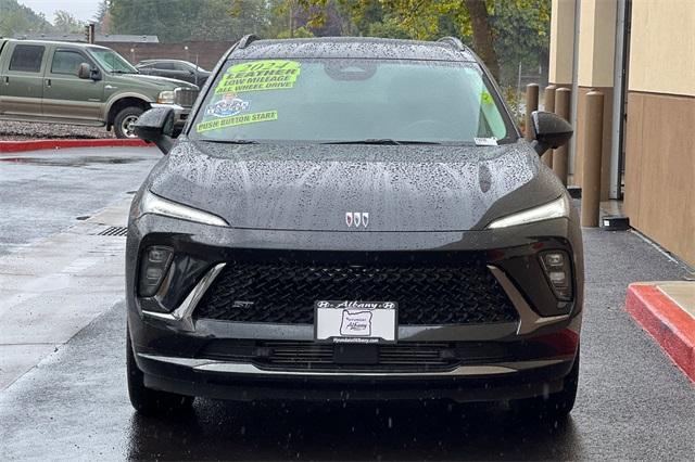 used 2024 Buick Envision car, priced at $27,404