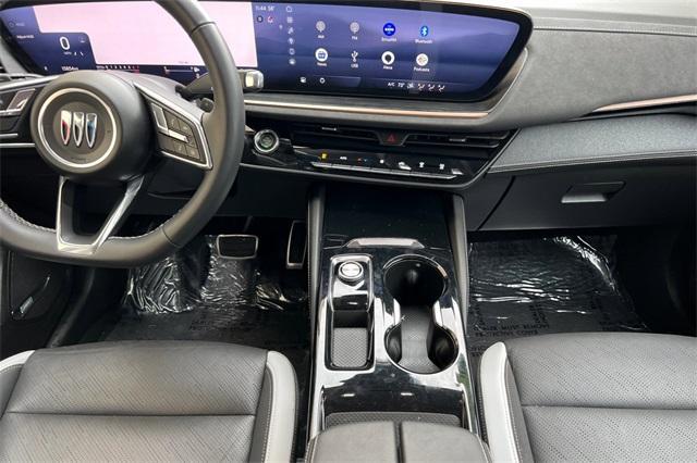 used 2024 Buick Envision car, priced at $27,404