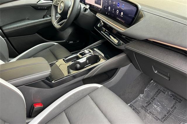used 2024 Buick Envision car, priced at $27,404