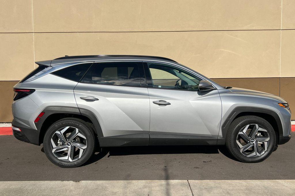 used 2024 Hyundai TUCSON Hybrid car, priced at $34,000
