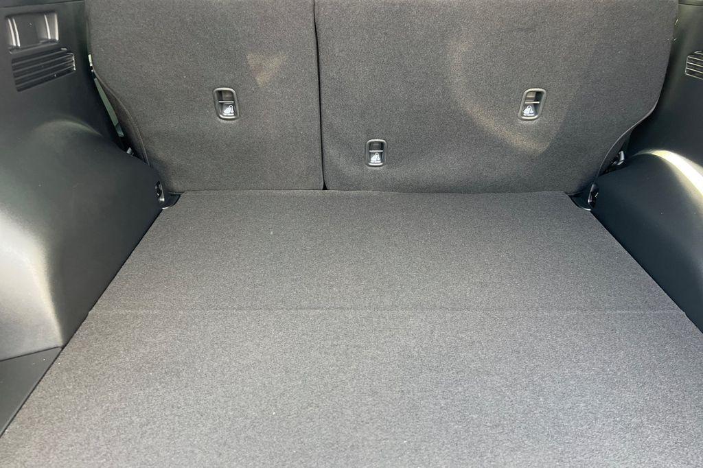 used 2024 Hyundai TUCSON Hybrid car, priced at $34,000