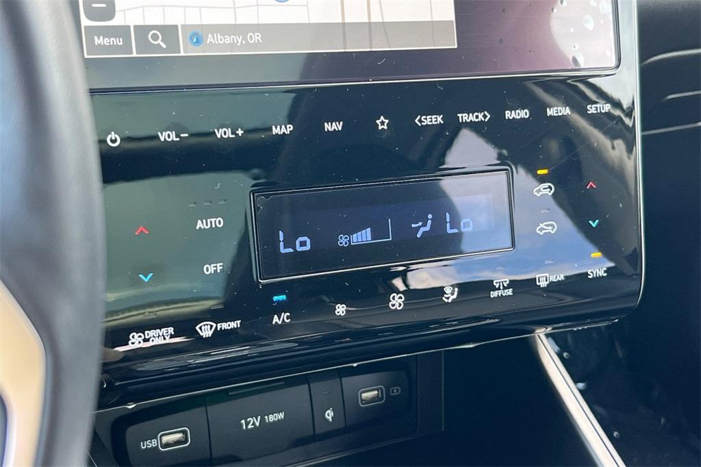 used 2024 Hyundai TUCSON Hybrid car, priced at $31,995