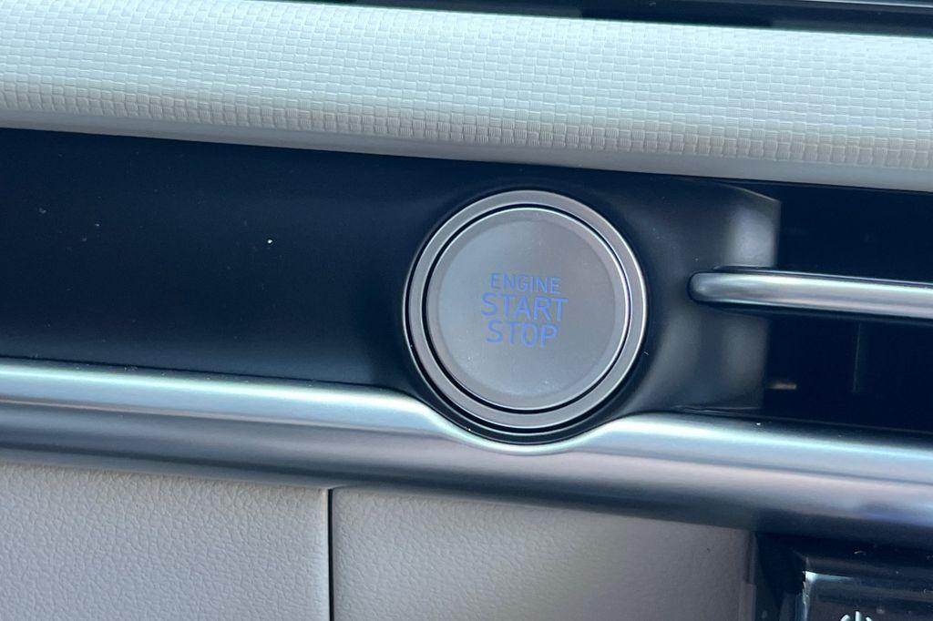 new 2025 Hyundai Tucson car, priced at $31,204