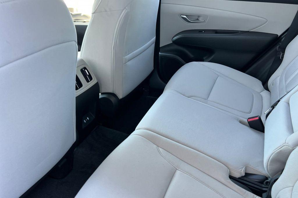 new 2025 Hyundai Tucson car, priced at $31,204