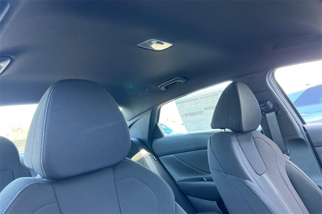 new 2025 Hyundai ELANTRA HEV car, priced at $25,736