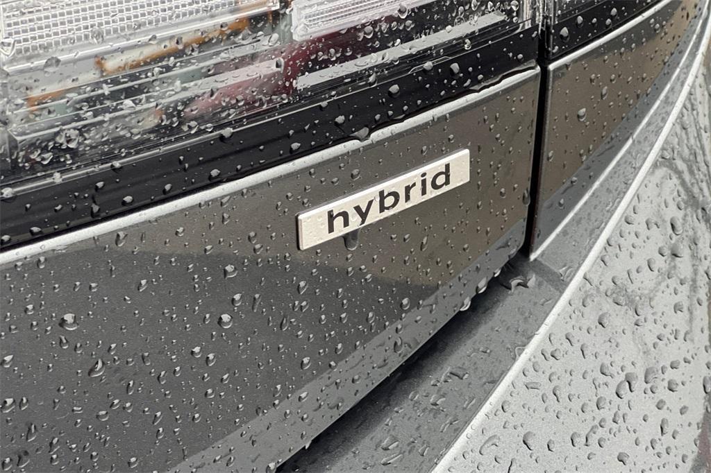 new 2025 Hyundai Sonata Hybrid car, priced at $28,739